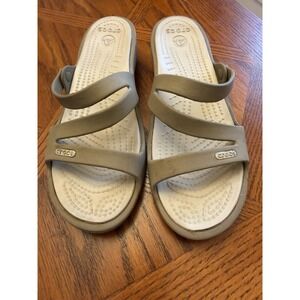 CROCS Patricia Taupe Strappy Wedge Slide Sandal  Womens 8 Comfort Waterproof